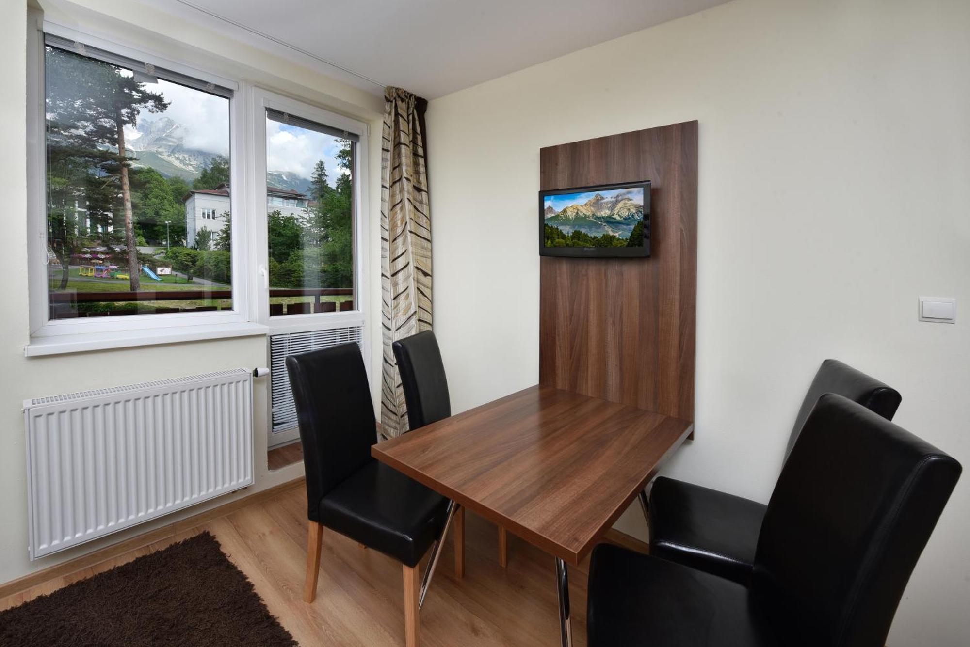 Aplend Vila Julia Vysoke Tatry Exterior photo