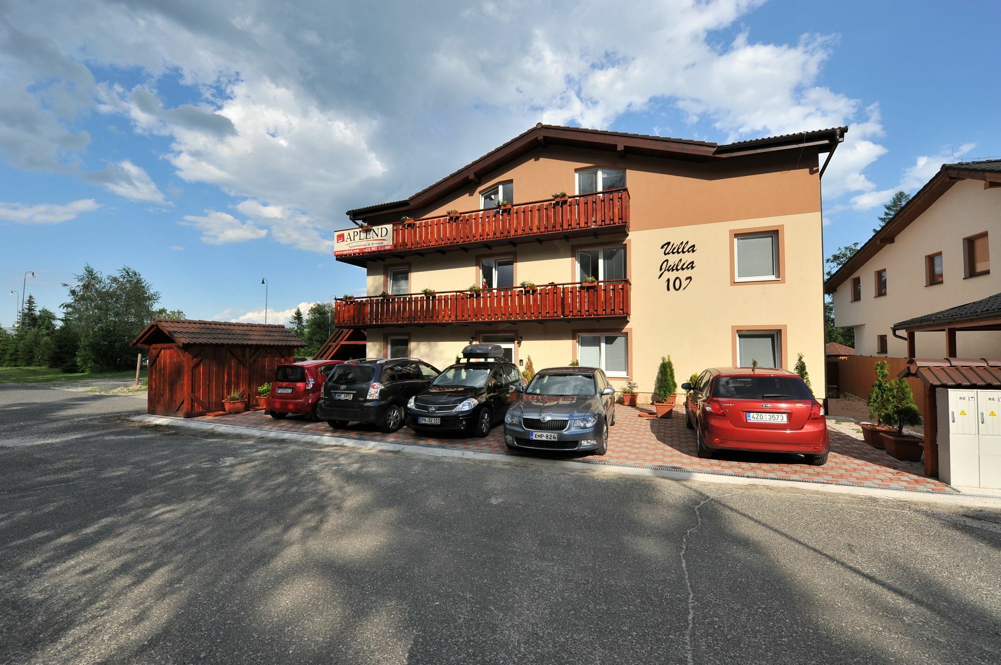 Aplend Vila Julia Vysoke Tatry Exterior photo